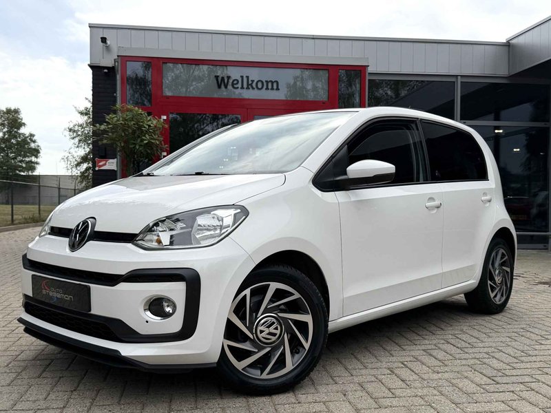 Volkswagen up! 1.0 TSI 90pk! *!* PANORAMADAK/ NAVI/ LMV/ STOELVERWARMING *!*